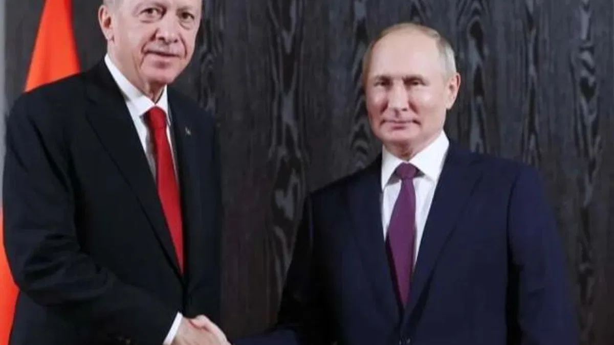 Cumhurbaşkanı Erdoğan, Putin ve Pezeşkiyan ile görüştü