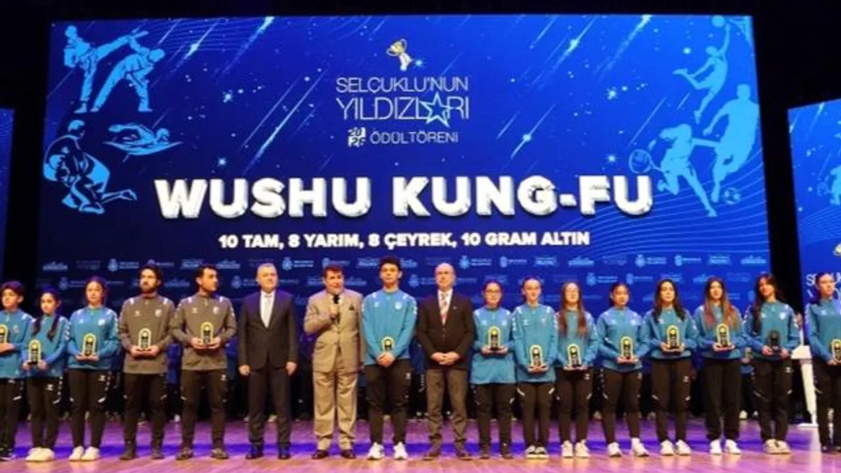 Konya Selçuklu'nun gururlandıran yıldızları ödüllendirildi