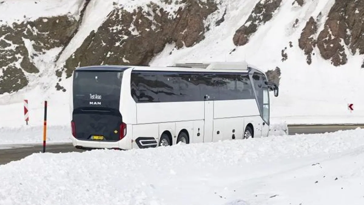 Erzurum ve İsveç’te 'elektrikli otobüs' kar ve buza meydan okudu
