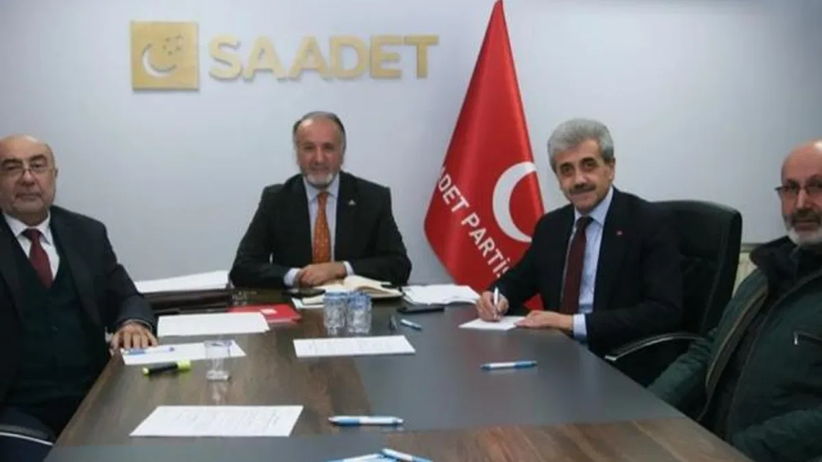 Saadet Partisi Bursa'da kongre süreci başladı