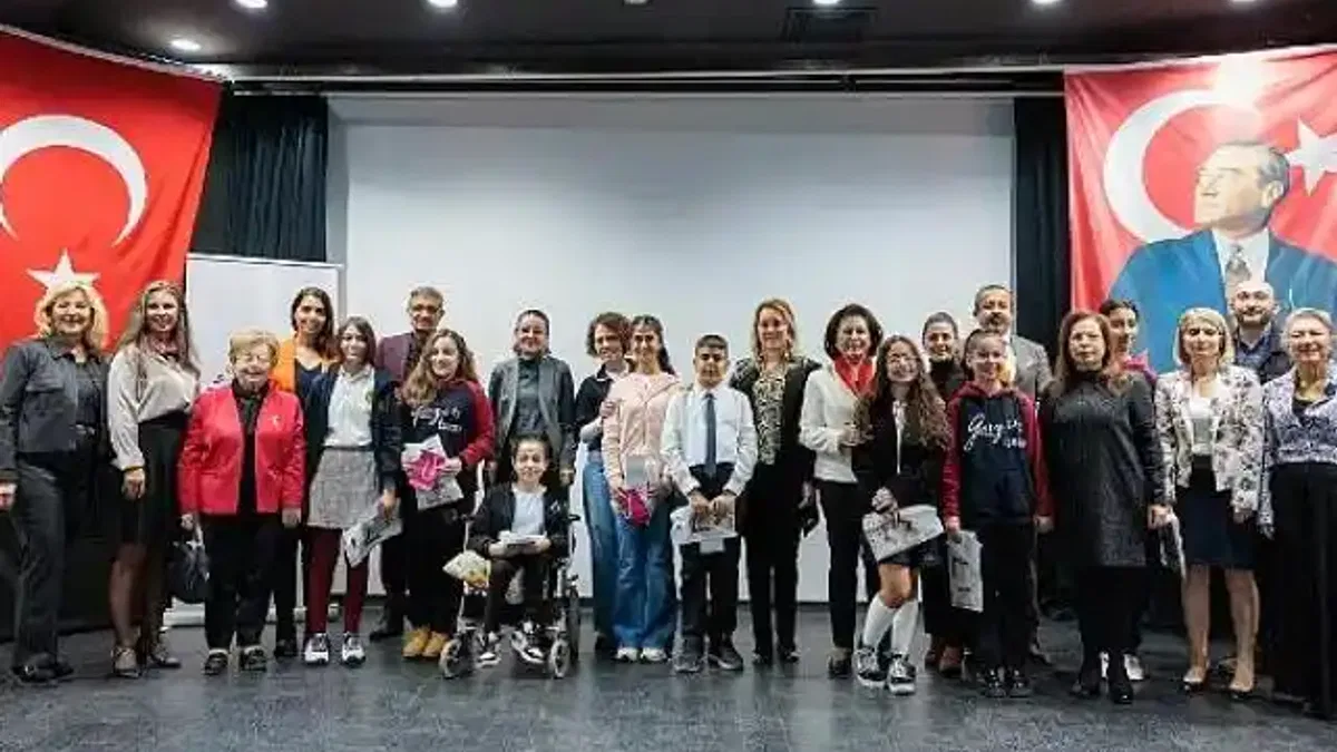 Atatürk'ün çocukları Atatürk'ü anlattı