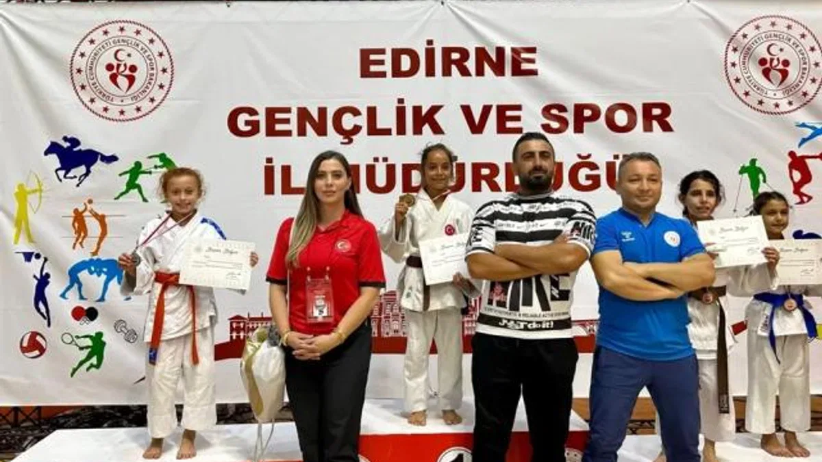 Edirne’de gururlandıran ‘Sakarya’ tablosu