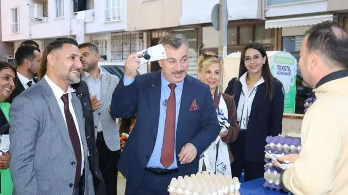 Anahtar Parti’den Bursa'da ‘Kapı Kapı Anahtar’