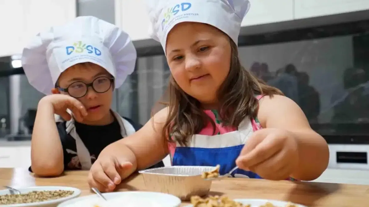 DOSD Meram'ın özel çocuklarından aşure etkinliği