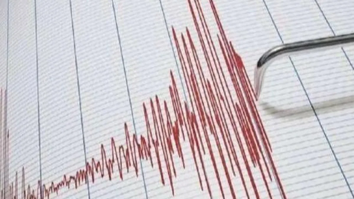Ege'de korkutan deprem