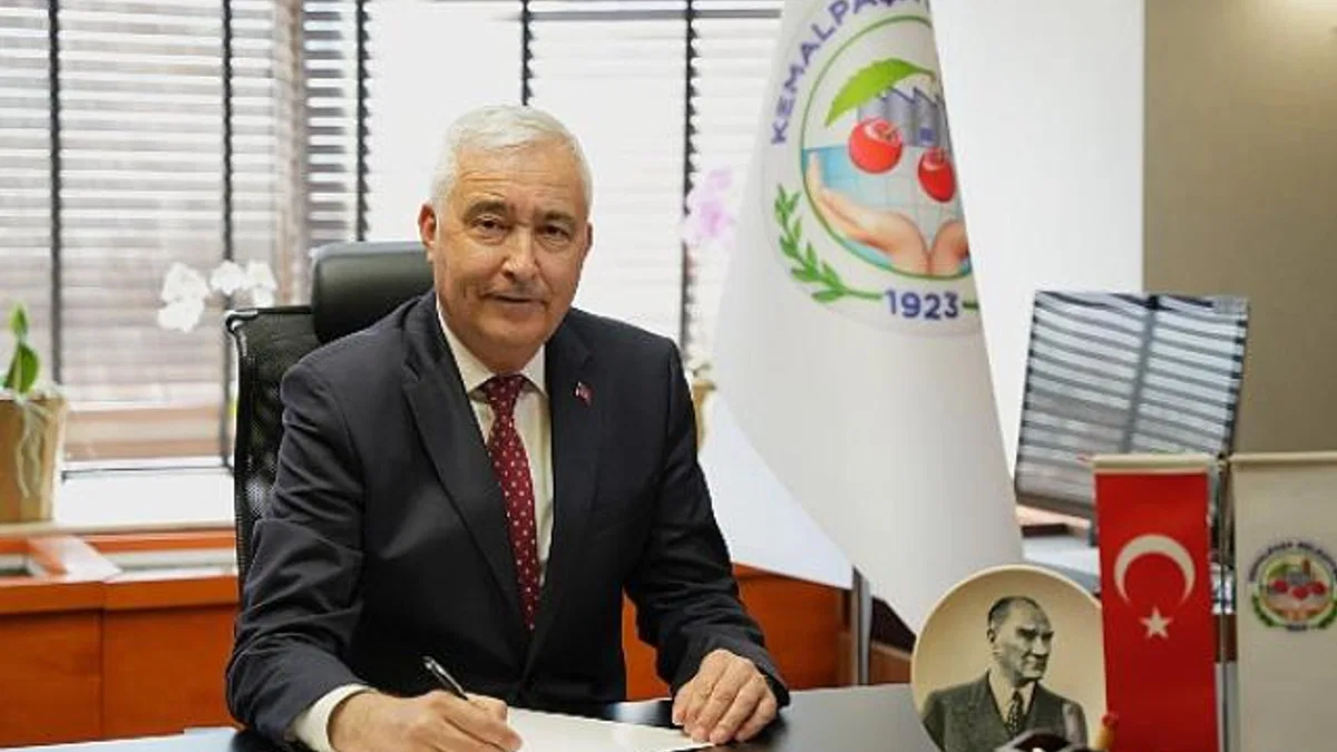 Kemalpaşa Belediye Başkanı Mehmet Türkmen, Türkiye Belediye Başkanları Birliği Derneği'nin yönetim kuruluna seçildi