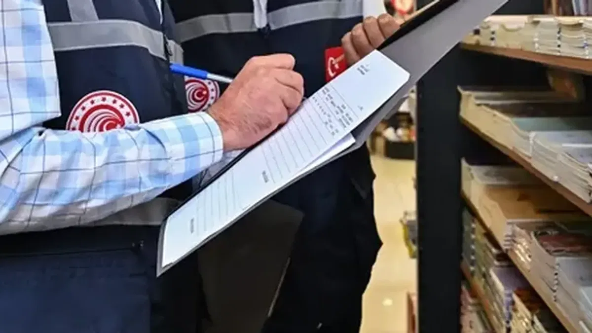Bakan Bolat: Denetimleri yoğunlaştırdık... Kırtasiye denetimlerde 182,6 milyon liralık ceza