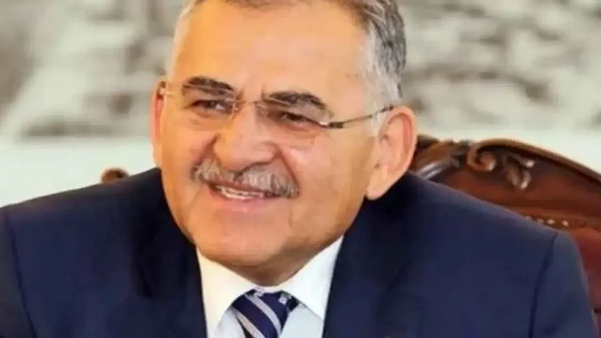 Memduh Büyükkılıç'tan 19 Kayseri firmasına 'ilk 1000' tebriği