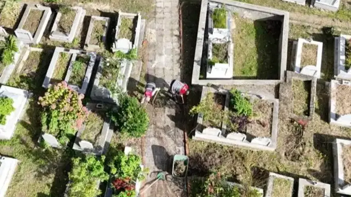 Ordu'da mezarlıkların bakımını unutulmuyor