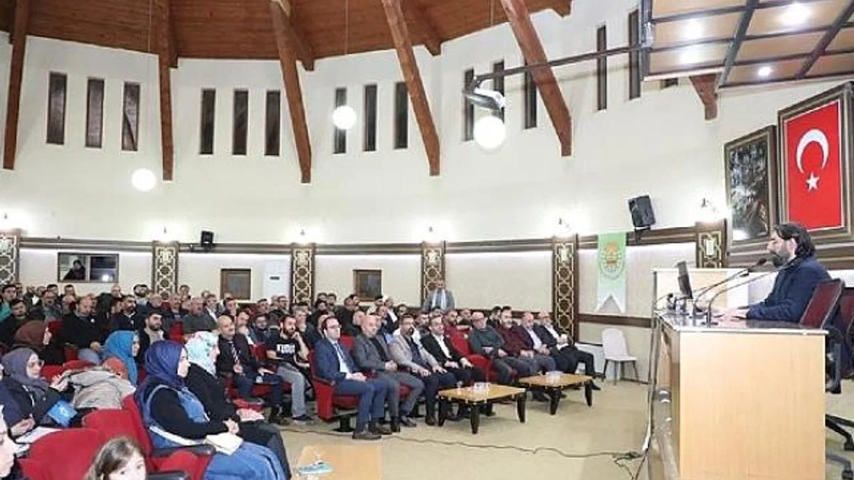 Aile Okulu Eğitimleri Abdülaziz Kıranşal Semineriyle Başladı