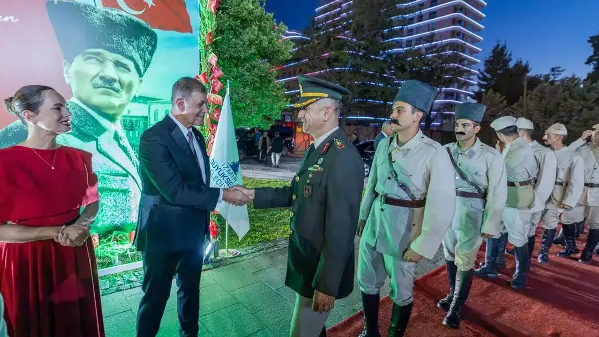 İzmir’de 9 Eylül coşkusu
