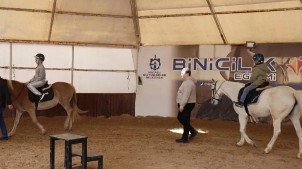 Kocaeli'de 230 çocuk binicilikle tanıştı