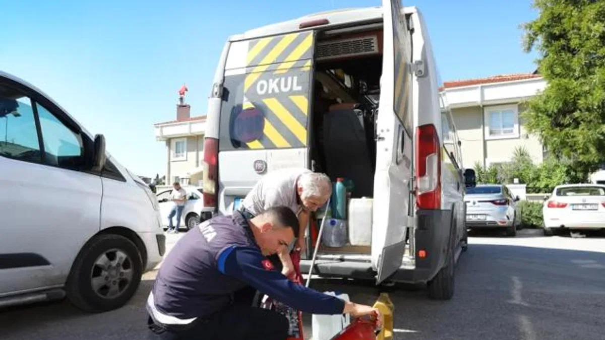 İzmir Narlıdere'de okul servislerine sıkı denetim