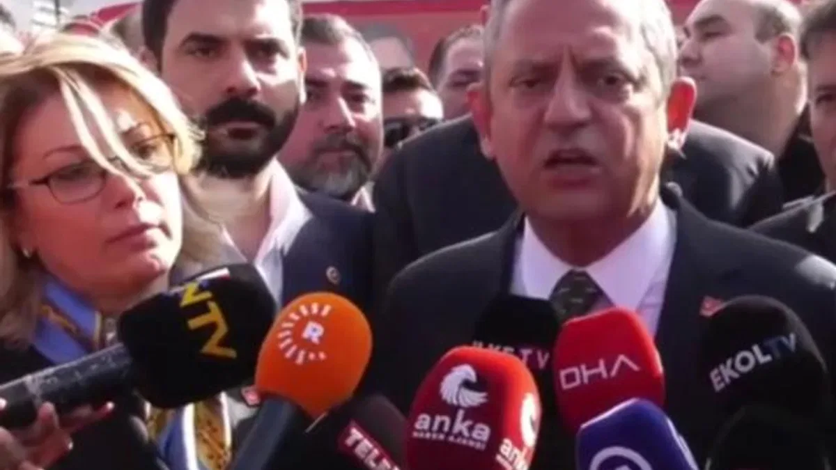 CHP lideri Özel Esenyurt'ta... Saat 16'daki buluşmanın yeri değişti