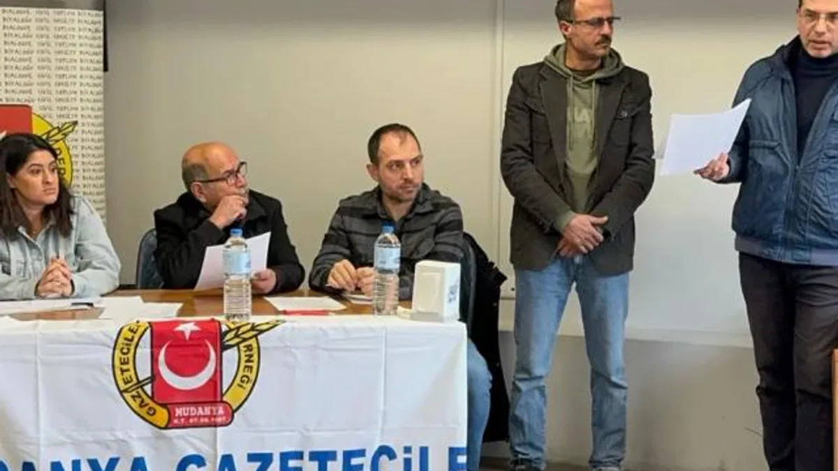 Mudanya Gazeteciler Derneği'nde nöbet değişimi