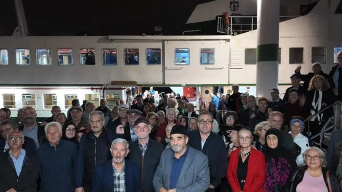 Saygınlar Kulübü’nden Körfez’de mehtaplı kutlama