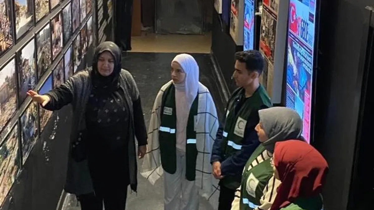 Yeşilay Gönüllüleri'nden Farkındalık Müzesi'ne ziyaret