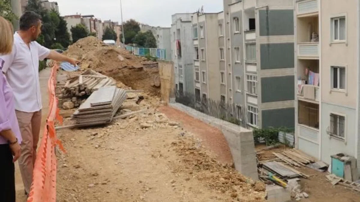 Başkan Hürriyet istinat duvarı çalışmasını yerinde denetledi