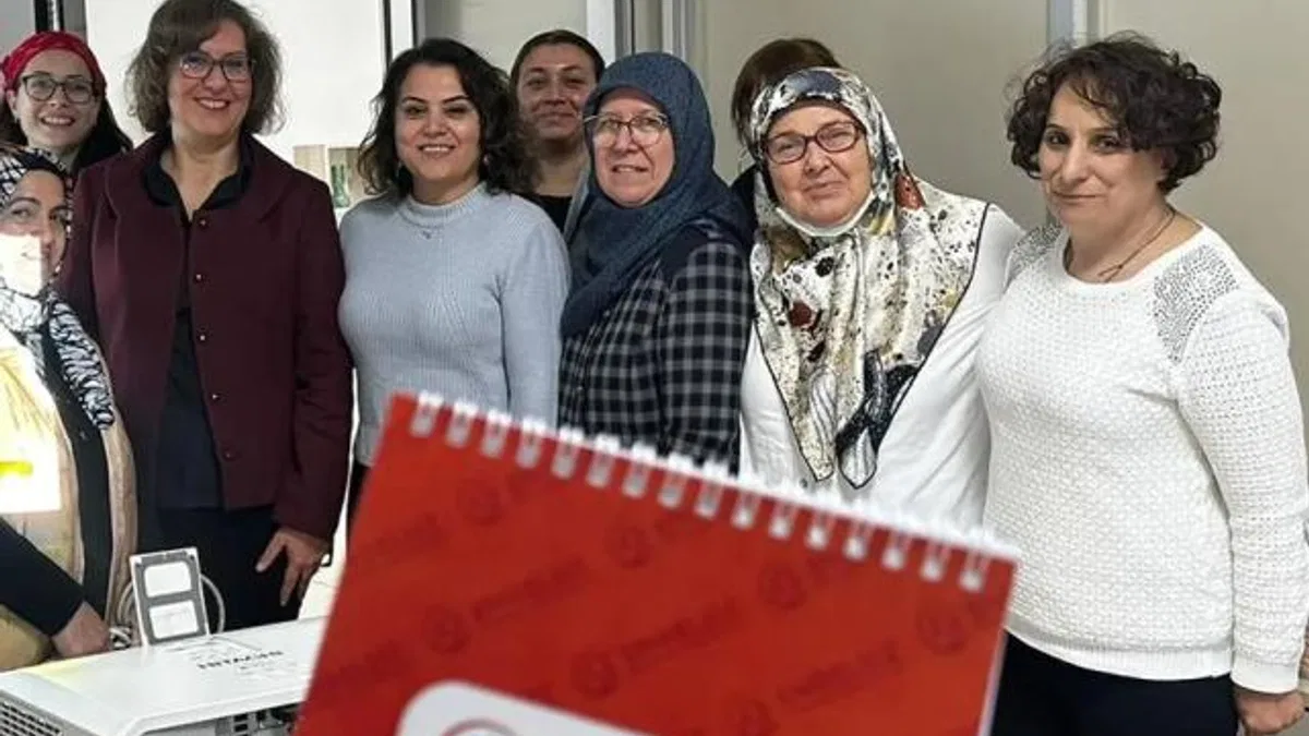 Kocaeli İzmit’te Engelsiz Ebeveyn Akademisi devam ediyor