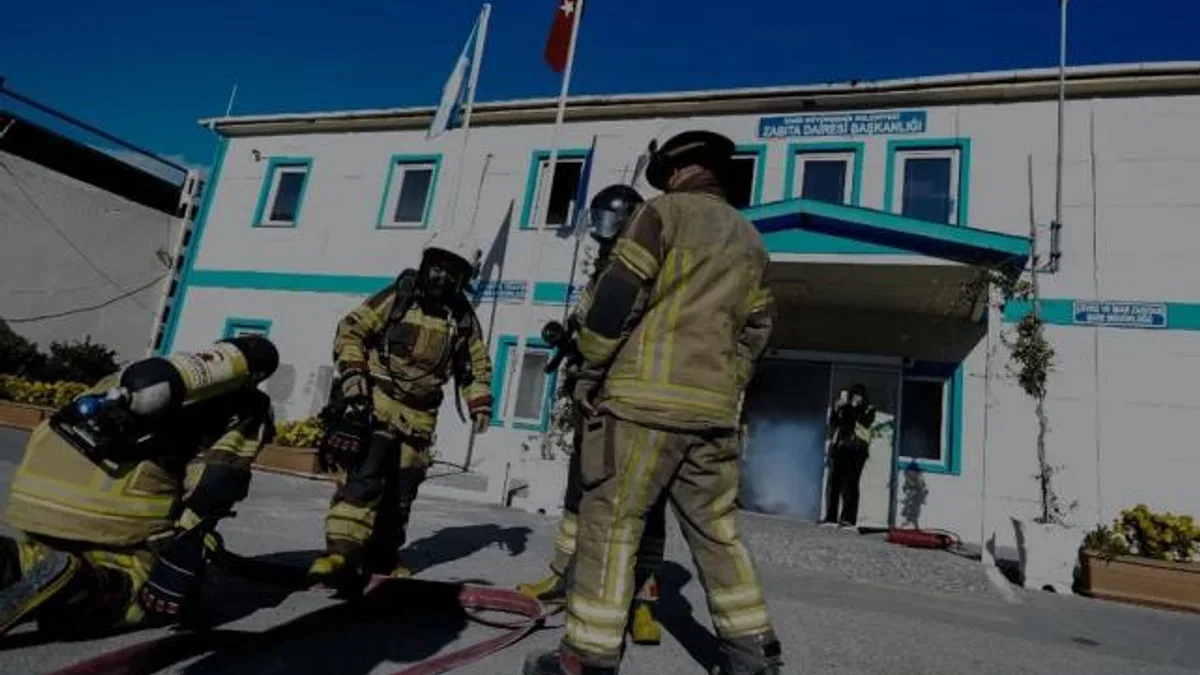 İzmir Zabıtası'ndan olası afet tatbikatı
