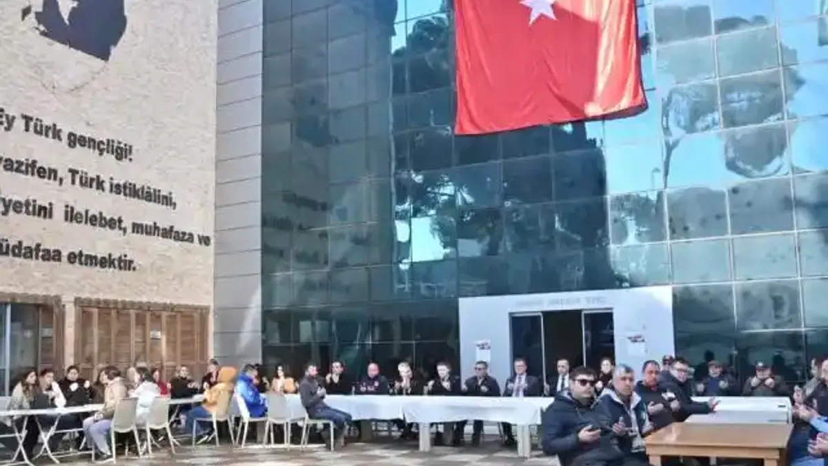 Polis memuru Fethi Sekin Manisa'da anıldı