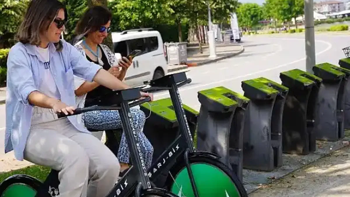 Hem bedenlerini hem telefonlarını şarj ettiler; 2024'te 109 bin 73 dakika pedal çevrildi