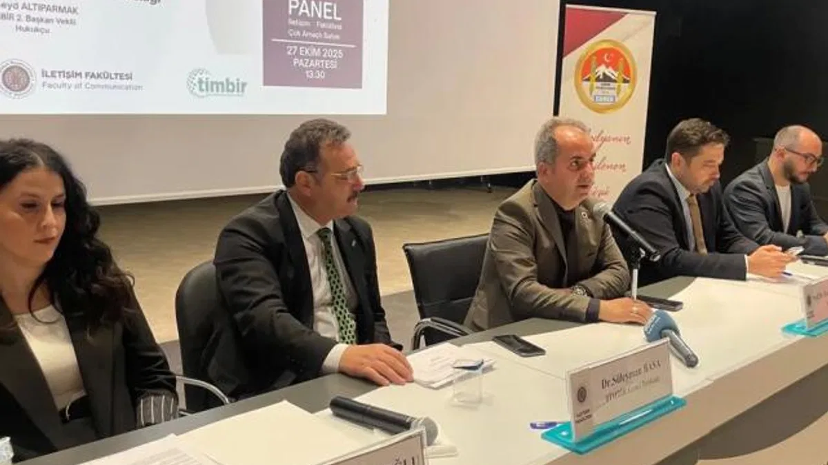 Erzurum'da yeni medya çağı konuşuldu