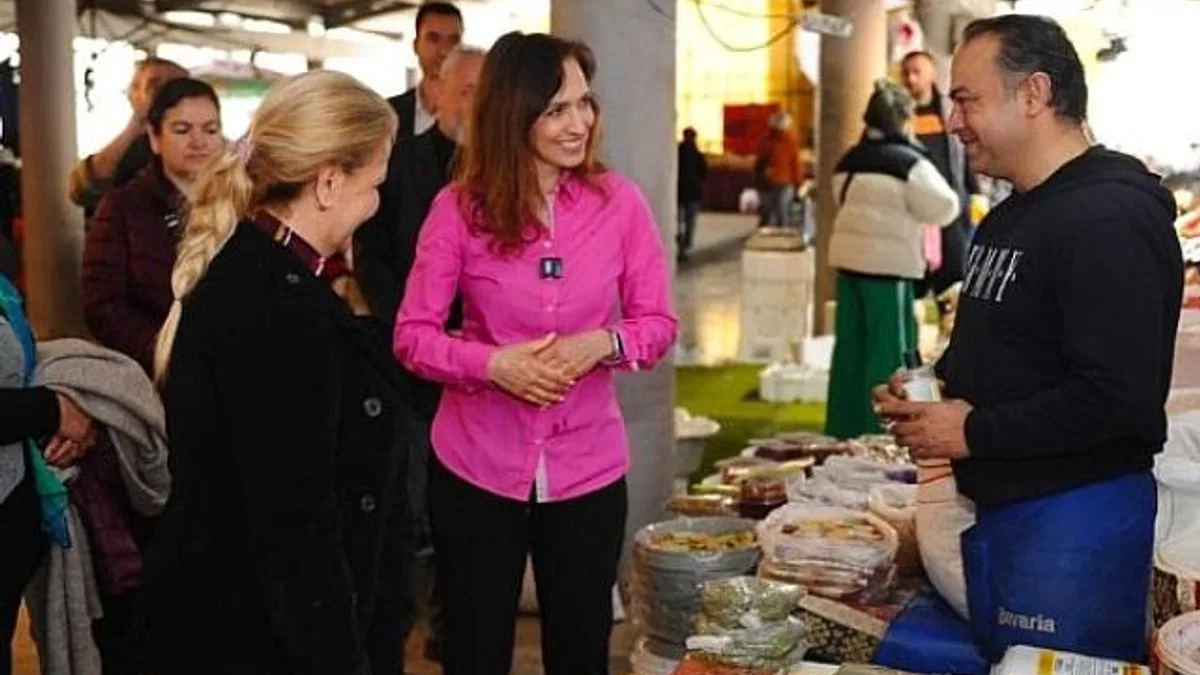 Cumhuriyet Mahallesi'nde 700 vatandaşa tapu müjdesi!