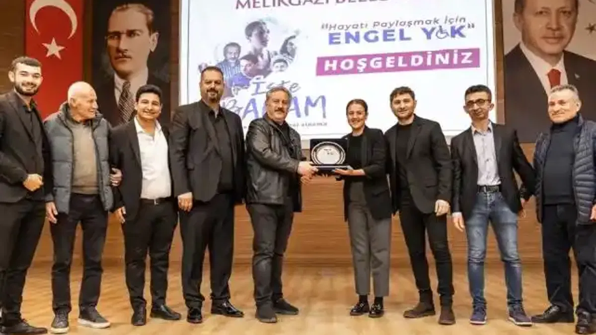 İşitme engelliler Kayseri Melikgazi'de sanatın birleştirici gücünde buluştu