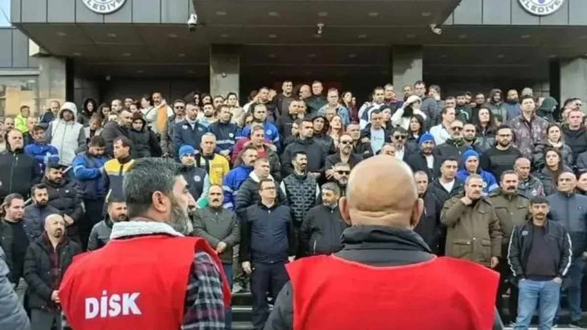 İzmir Buca Belediyesi'nde hizmetler durdu! İşçiler yine iş bıraktı