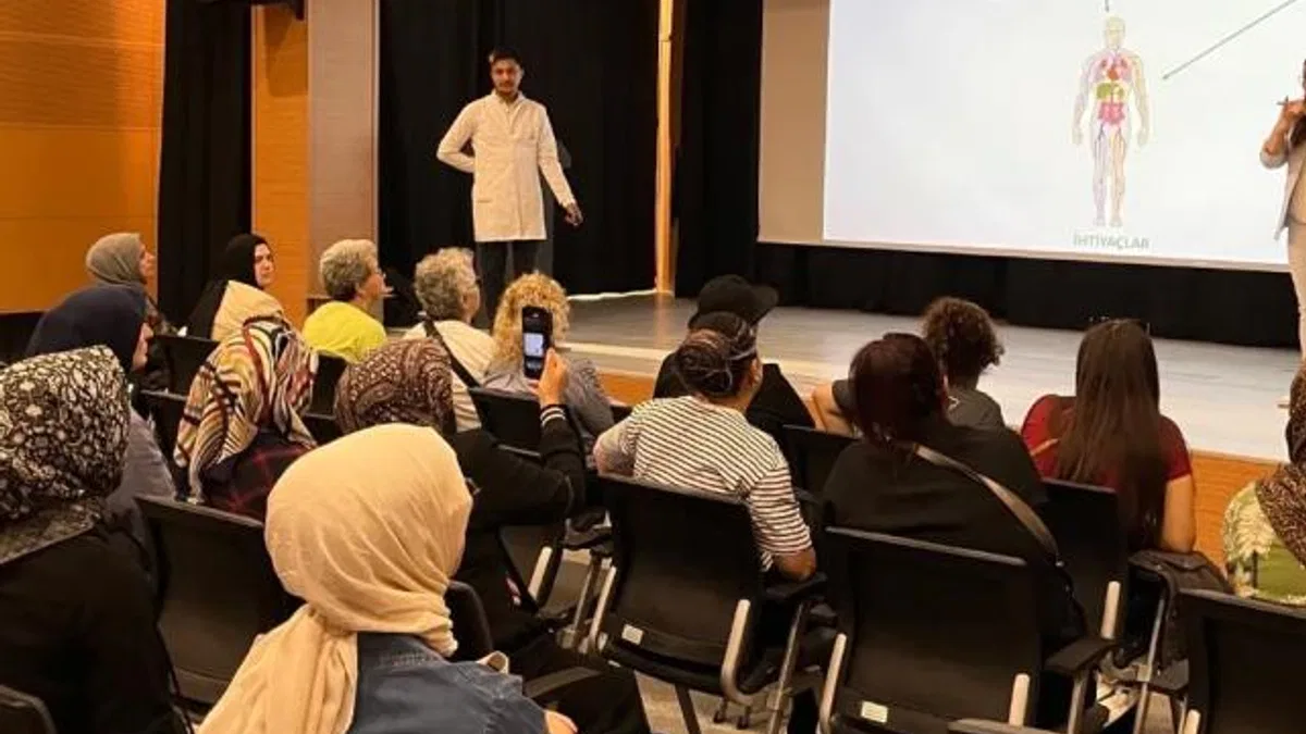 Kocaeli'de işaret diliyle sağlıklı beslenme eğitimi