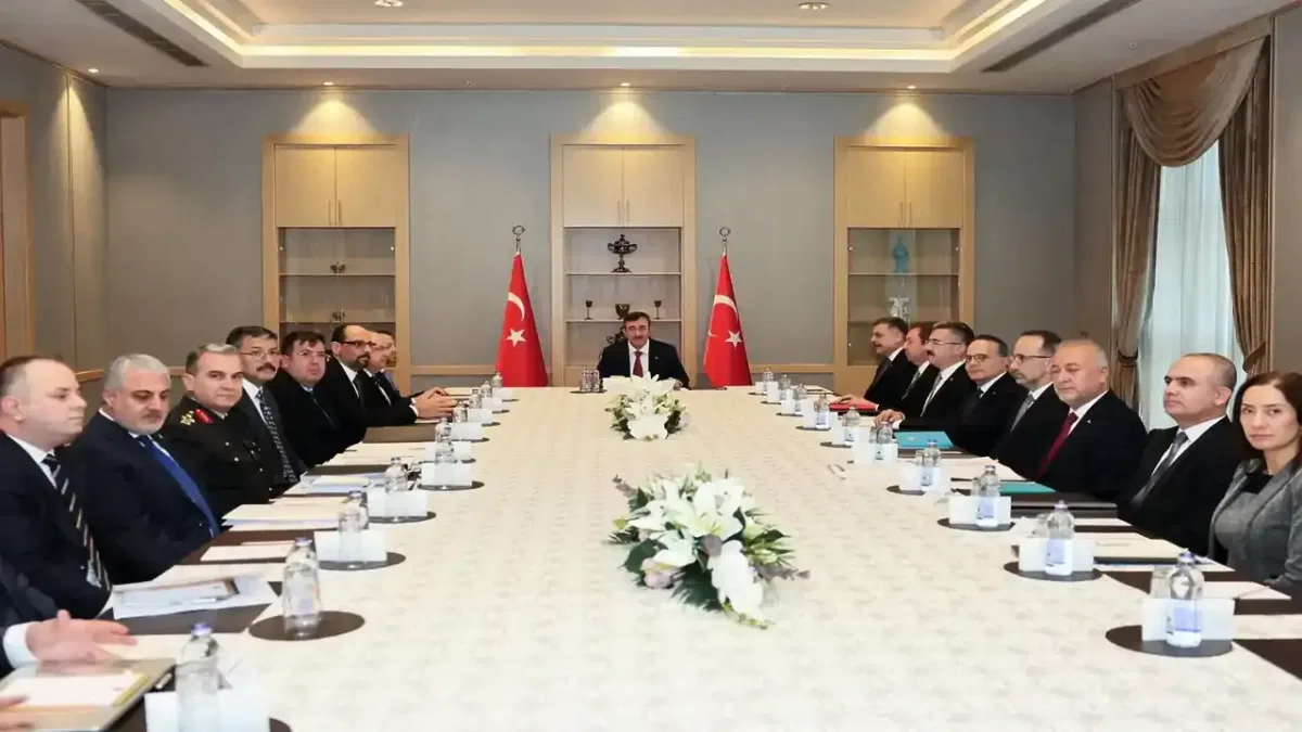 Cumhurbaşkanı Yardımcısı Cevdet Yılmaz kurul toplantısına katıldı