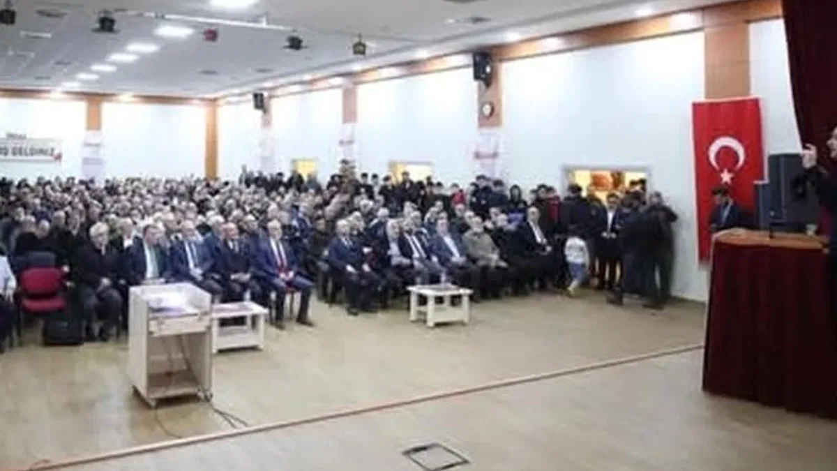 Saadet Partisi Bursa Teşkilatı Armutlu'da kampa girdi