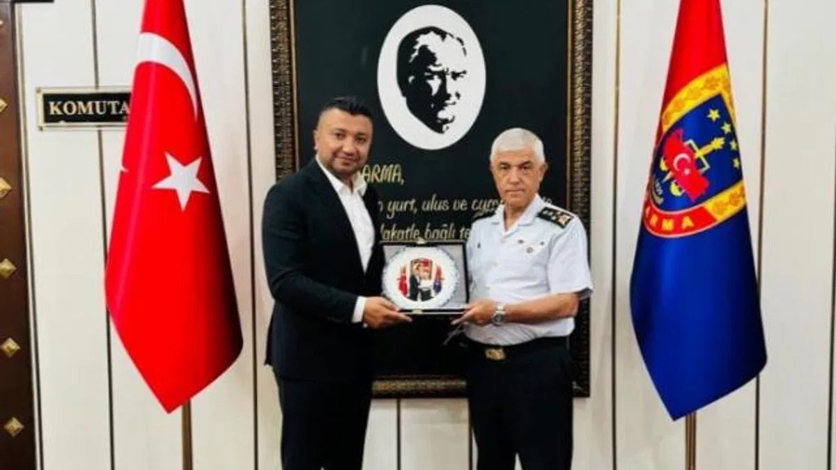İş insanı Serdar Özyurt'tan Jandarma Genel Komutanı Arif Çetin'e ziyaret