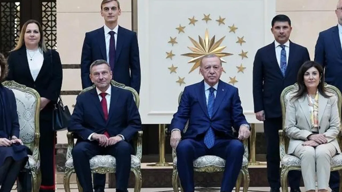 6 Büyükelçi'den Erdoğan'a güven mektubu
