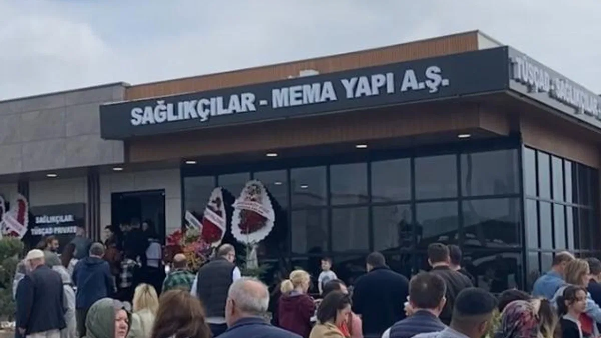 Bursa’da örnek daire izdihamı