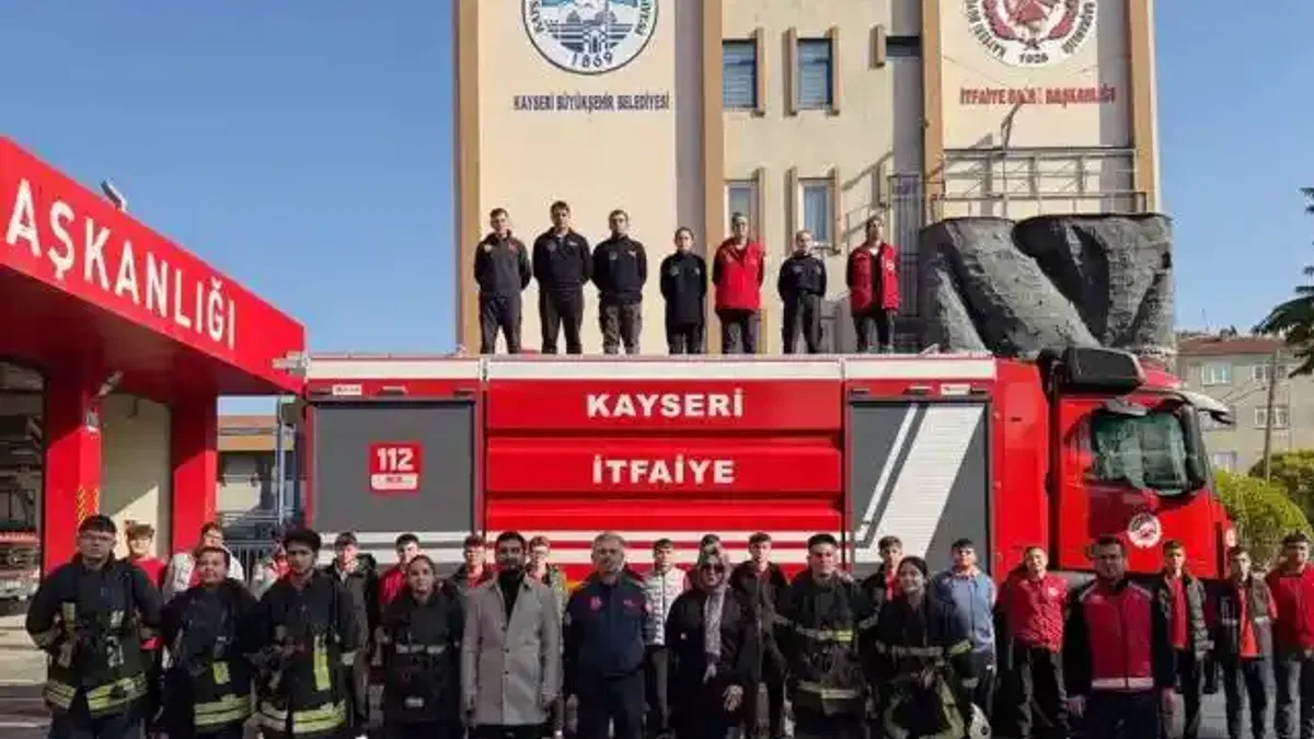Kayseri Büyükşehir'den lise öğrencilerine staj desteği