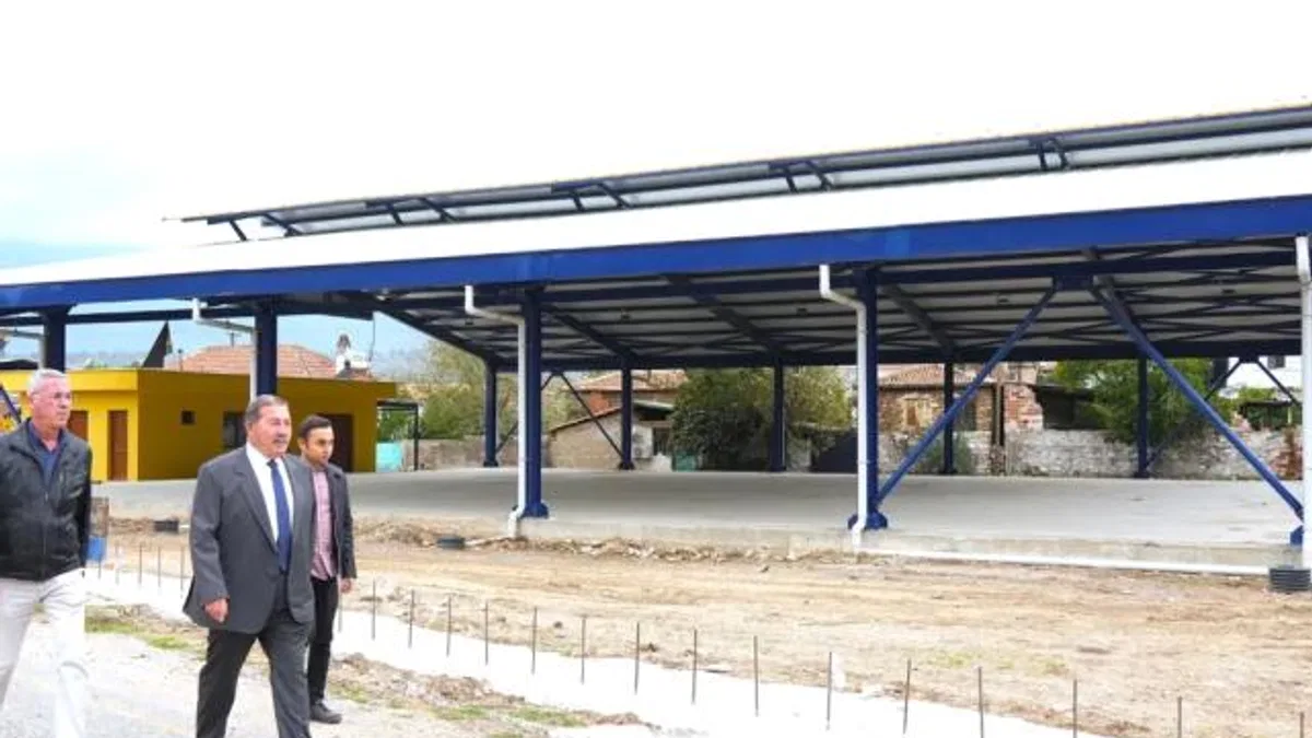 Muğla'da Milas Belediyesi hizmetlere devam ediyor