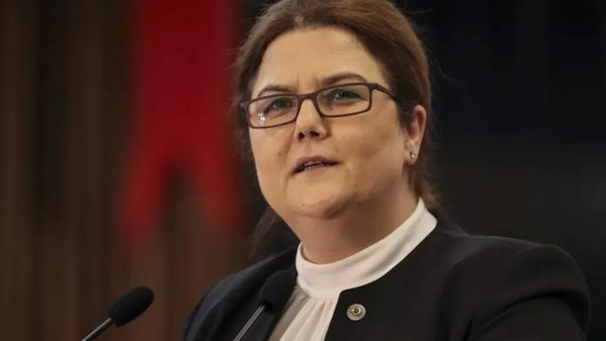 Derya Yanık'tan Cenevre'de dikkat çeken görüşme