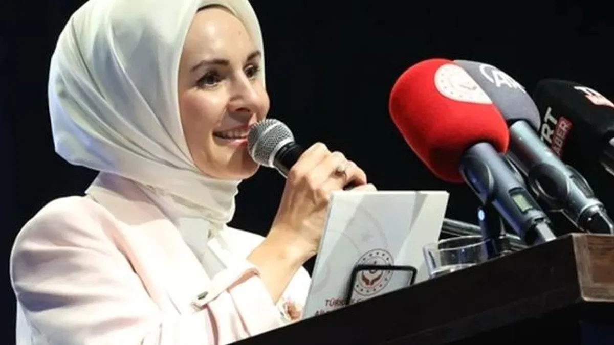 Bakan Göktaş'tan Budapeşte’de “Aile Odaklı Zirve”de önemli mesajlar