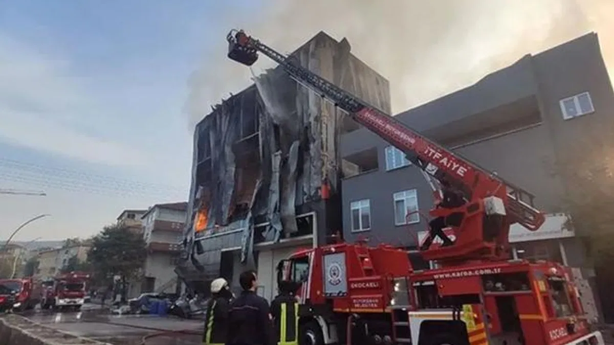 Kocaeli Dilovası'nda kozmetik fabrikasında yangın: 6 ölü, 1 yaralı