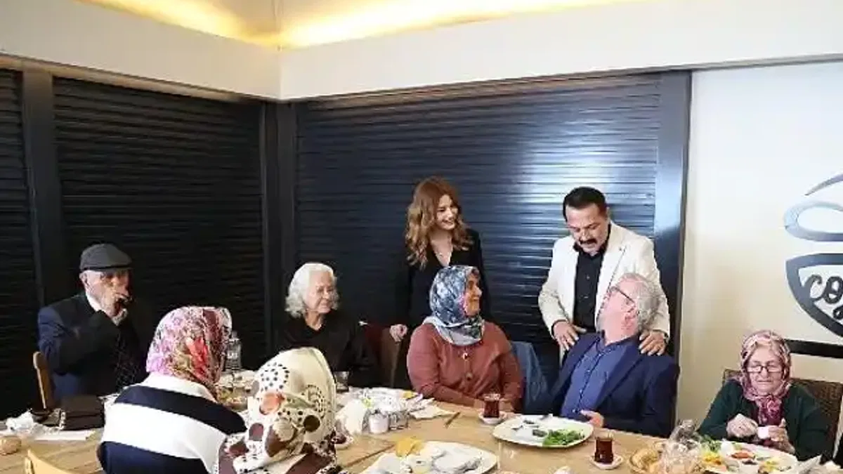 Alzheimer hastaları EKDAĞ tesislerinde sosyalleşti