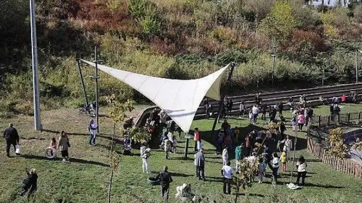 Çocuklar Cin Ali Sokak Oyunları Şenliği'nde Buluştu