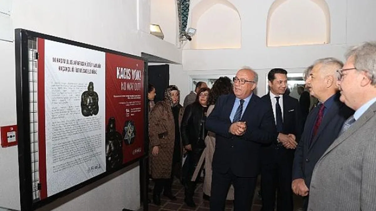 Çatalhöyük'ten Yurt Dışına Kaçırılan 8 Bin Yıllık Heykelcik Ait Olduğu Topraklara Geri Döndü