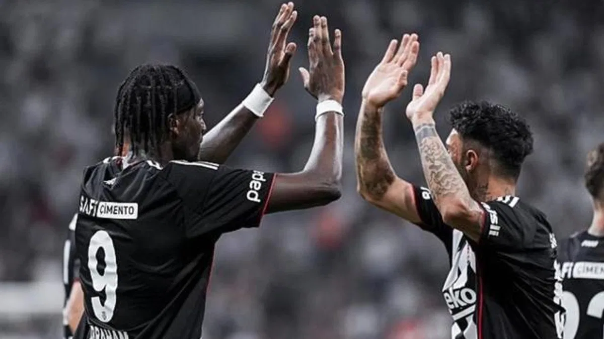 Beşiktaş 3-2 St Patrick's (Maç Sonucu) Kartal Play-off'ta!
