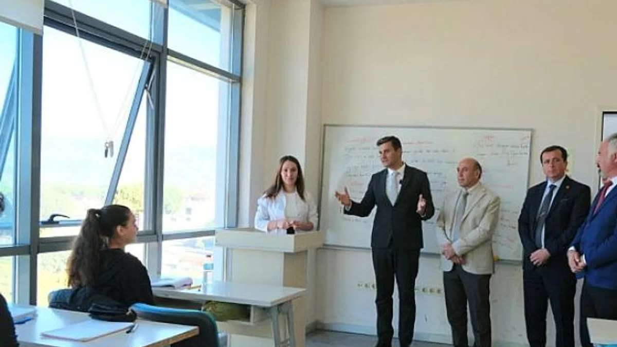 Zeyrek, "2024'te 7 bin 500 öğrencimizi lise ve üniversiteye hazırladık"