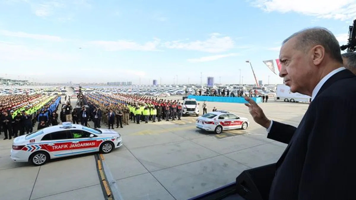 Güvenlik filosuna 9 bin 200 yeni araç teslim edildi