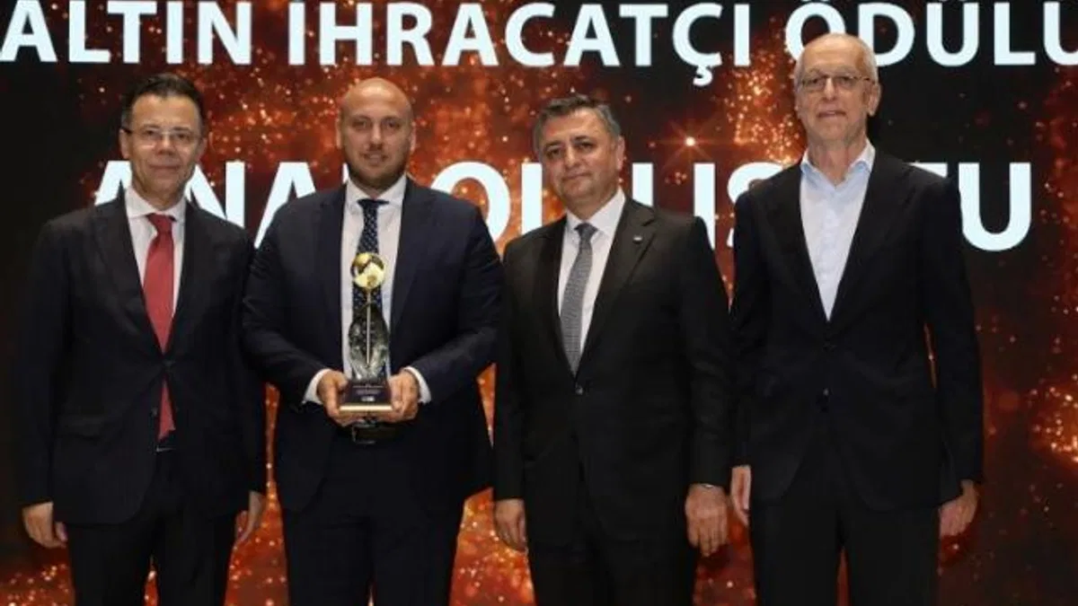 Anadolu Isuzu'ya ihracatta 'altın' ödül