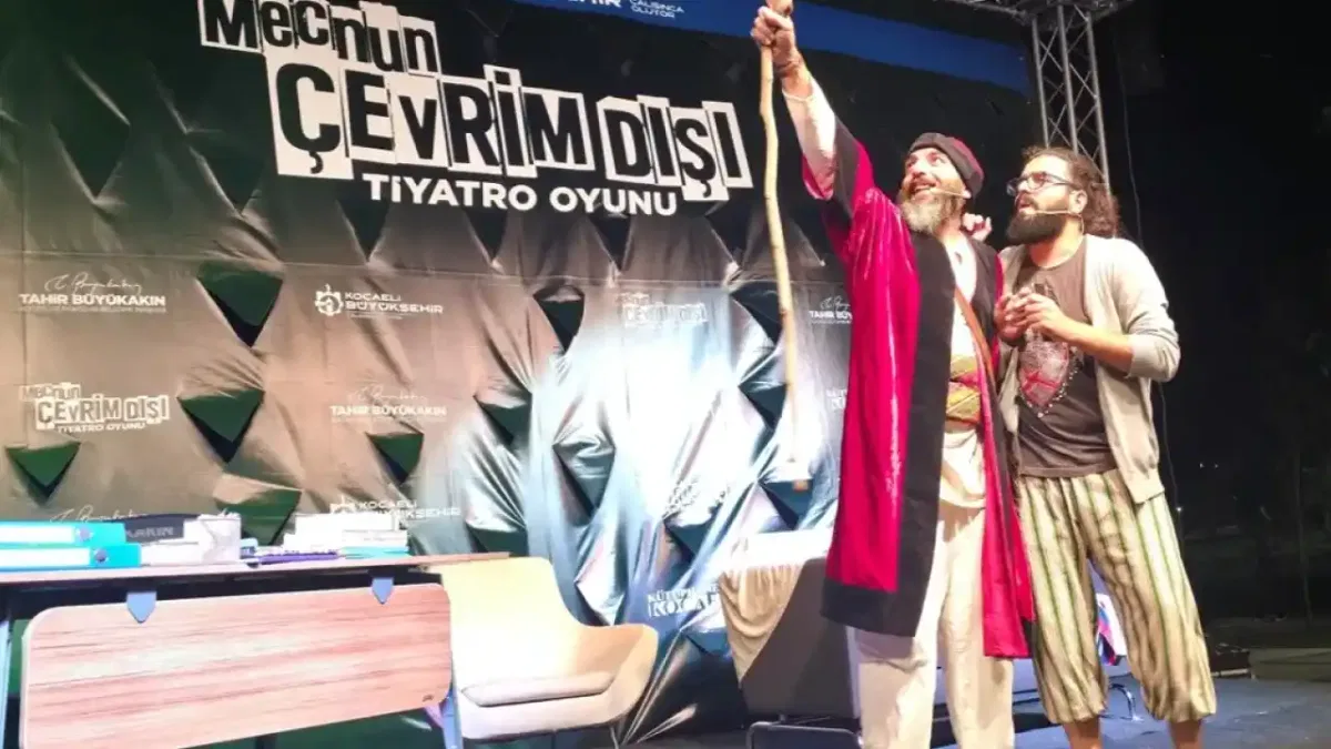 Gebze Kütüphanesi, “Mecnun Çevrim Dışı” ile renklendi