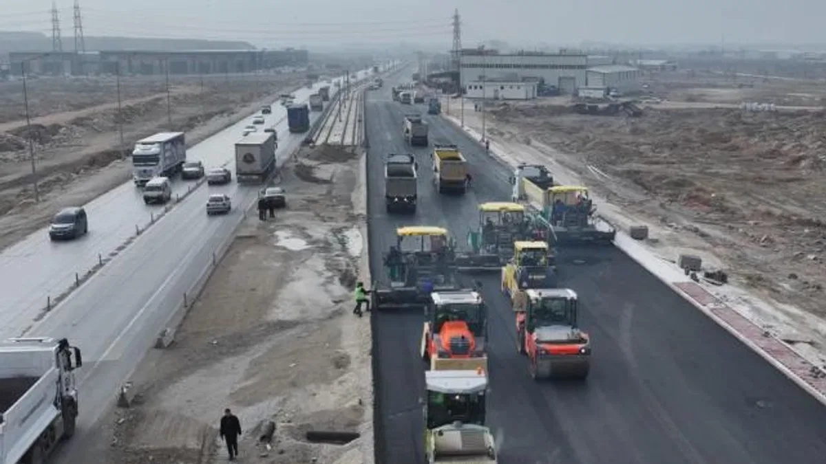 Konya Aslım Caddesi'nde üst yapı çalışması